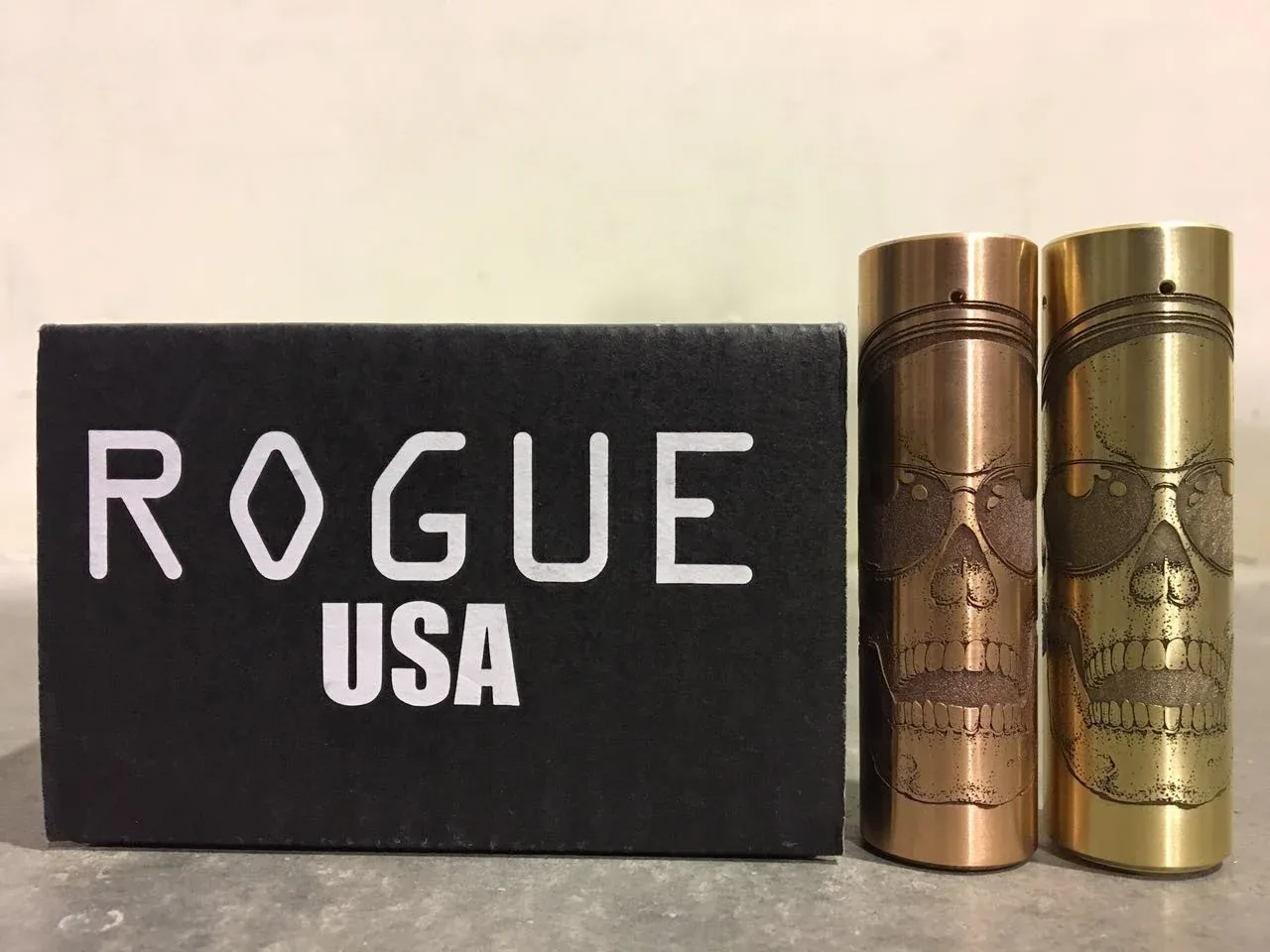 Rogue--- Gangster Skull by J. MARK DESIGNS