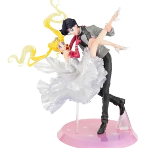 Tamashii Nations Sailor Moon Usagi & Tuxedo Mask Moonlight Glow Edition Figure